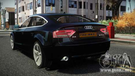 Audi A5 Jalokey para GTA 4
