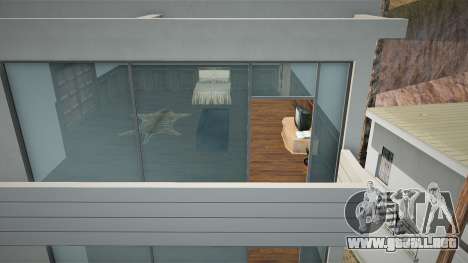 De hecho, estamos abriendo una de las casas en L para GTA San Andreas