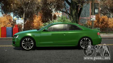 Audi S5 Zhetro para GTA 4