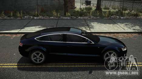 Audi A5 Jalokey para GTA 4