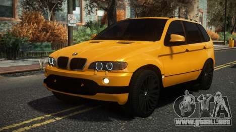 BMW X5 Eruklo para GTA 4