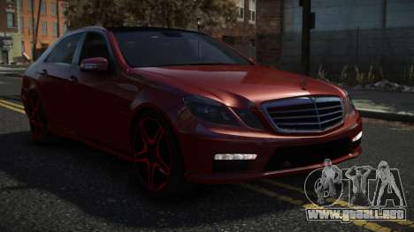 Mercedes-Benz E63 AMG Fuhez para GTA 4