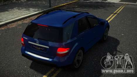 Mercedes-Benz ML500 Lonfag para GTA 4