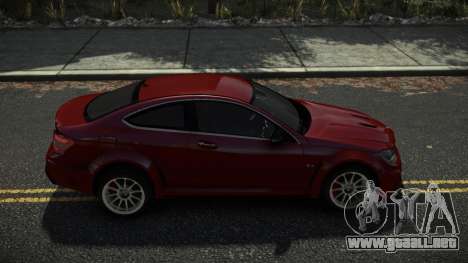 Mercedes-Benz C63 AMG Cukalo para GTA 4