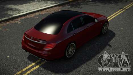 Mercedes-Benz E63S AMG Neruklo para GTA 4