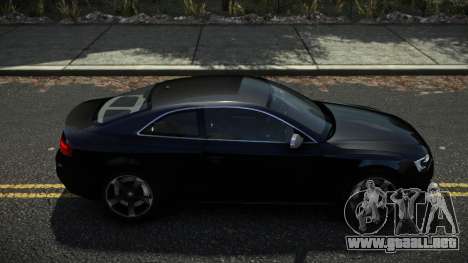 Audi RS5 Kejilo para GTA 4
