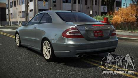 Mercedes-Benz CLK55 AMG Cumur para GTA 4