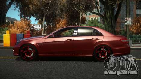 Mercedes-Benz E63 AMG Fuhez para GTA 4