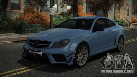 Mercedes-Benz C63 AMG Axury para GTA 4