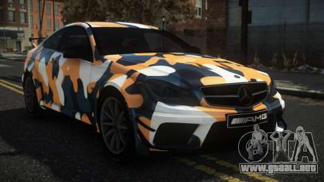 Mercedes-Benz C63 AMG Axury S4 para GTA 4