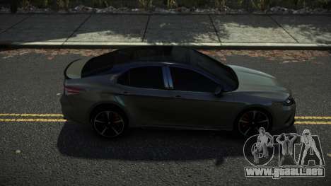 Toyota Camry Rustazy para GTA 4