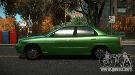 Daewoo Nubira Podera para GTA 4