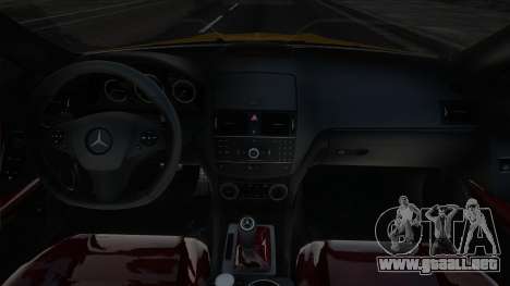 Mercedes-Benz C63 AMG W204 Dorest para GTA San Andreas
