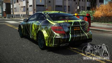Mercedes-Benz C63 AMG Hugrax S12 para GTA 4