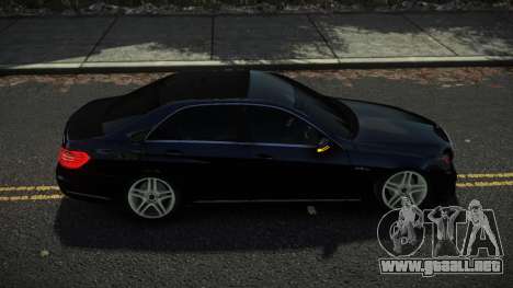 Mercedes-Benz E63 Bursa para GTA 4
