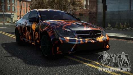 Mercedes-Benz C63 AMG Hugrax S14 para GTA 4
