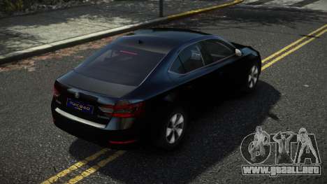 Skoda Superb Baqure para GTA 4