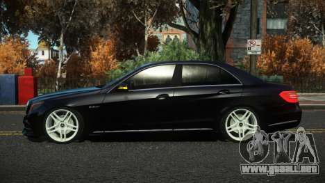 Mercedes-Benz E63 Bursa para GTA 4