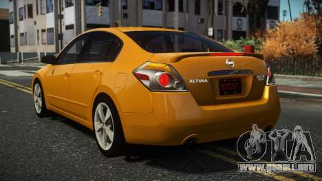Nissan Altima Sedvy para GTA 4