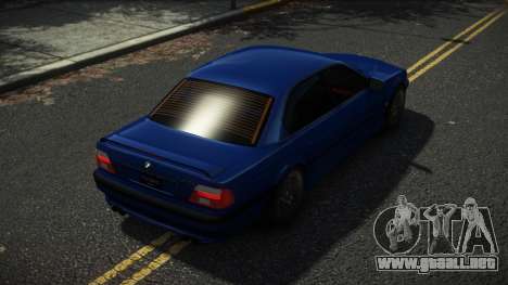 BMW 750i Darumes para GTA 4