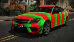 Mercedes-Benz C63 AMG Axury S5 para GTA 4
