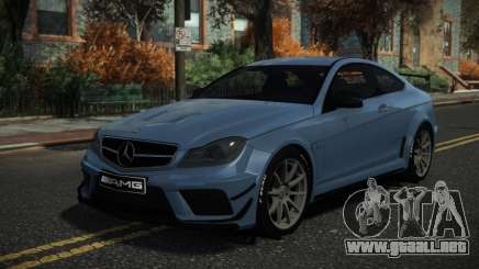Mercedes-Benz C63 AMG Axury para GTA 4
