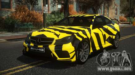 Mercedes-Benz C63 AMG Axury S10 para GTA 4