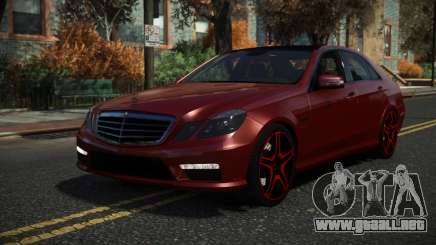 Mercedes-Benz E63 AMG Fuhez para GTA 4