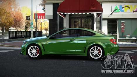 Mercedes-Benz C63 AMG Nideson para GTA 4