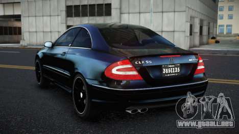 Mercedes-Benz CLK55 AMG Pakugu para GTA 4