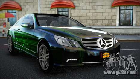 Mercedes-Benz E500 Ganexphia S11 para GTA 4
