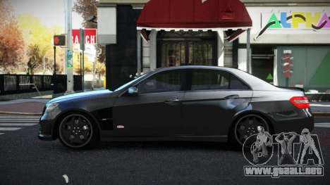 Mercedes-Benz B63 Reoktar para GTA 4