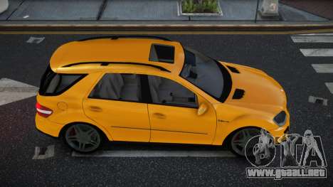 Mercedes-Benz ML63 AMG Akosta para GTA 4