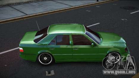 Mercedes-Benz E500 Rayric para GTA 4