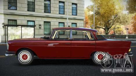 Mercedes-Benz W111 Vabaq para GTA 4