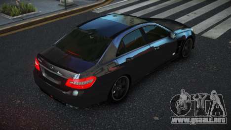 Mercedes-Benz B63 Reoktar para GTA 4