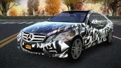 Mercedes-Benz E500 Ganexphia S5 para GTA 4