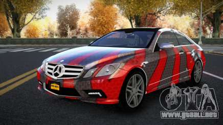 Mercedes-Benz E500 Ganexphia S8 para GTA 4