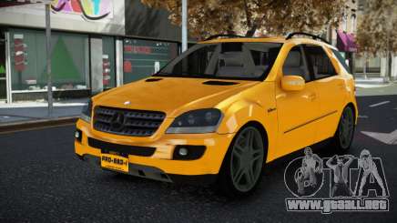 Mercedes-Benz ML63 AMG Akosta para GTA 4