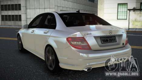 Mercedes-Benz C180 Ruqpeto para GTA 4