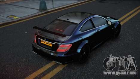 Mercedes-Benz C63 AMG Qosxaca para GTA 4