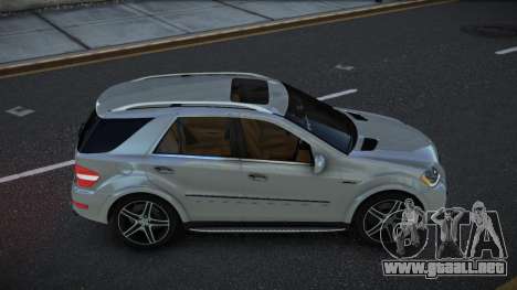 Mercedes-Benz ML63 AMG Kaqxit para GTA 4
