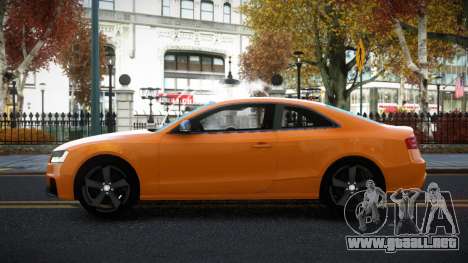 Audi RS5 Bobe para GTA 4