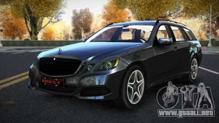 Mercedes-Benz E-class Huquy para GTA 4