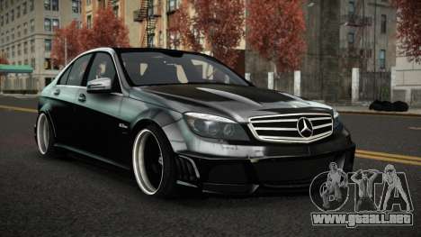 Mercedes-Benz C63 AMG Kecu para GTA 4