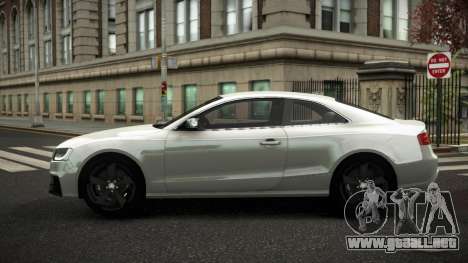 Audi RS5 Niallien para GTA 4