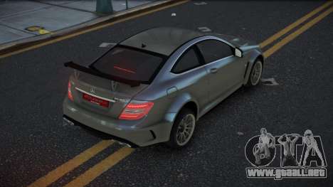 Mercedes-Benz C63 AMG Dixa para GTA 4