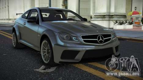 Mercedes-Benz C63 AMG Dixa para GTA 4