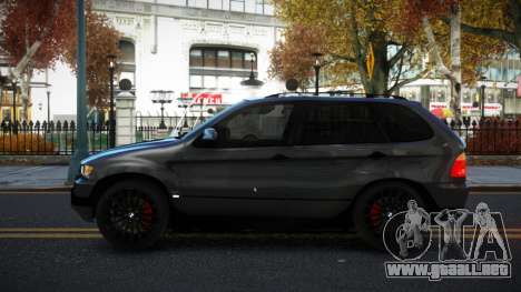 BMW X5 Sovu para GTA 4
