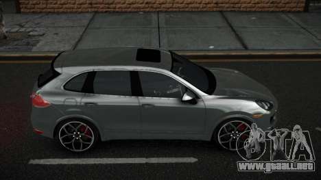 Porsche Cayenne Vamet para GTA 4